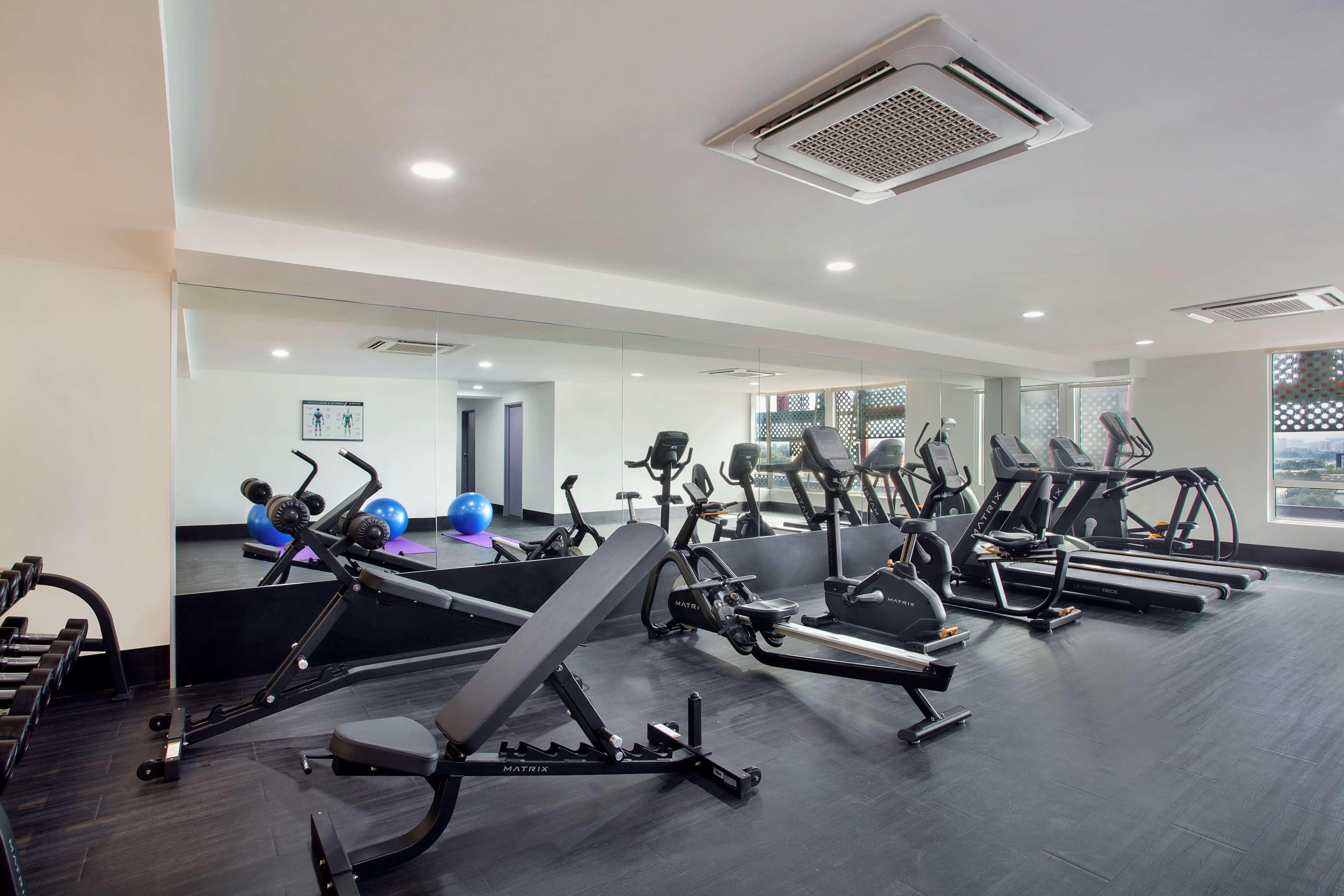 Days And Suites Fraser Business Park Kl กัวลาลัมเปอร์ ภายนอก รูปภาพ